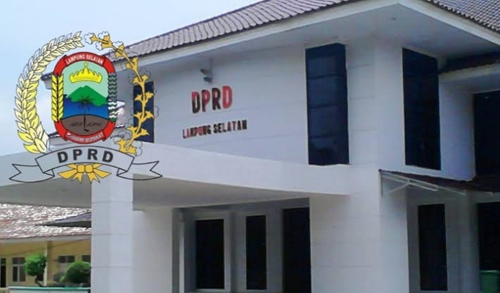 Sekwan Lamsel Bungkam saat di Konfimasi Anggaran Perjadin senilai 22 M