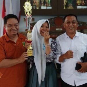 Siswi SMAN 1 Cirinten Juara 1 FLS3N 2026 Lebak, Melinda Fitriyani Lolos ke Tingkat Provinsi Banten