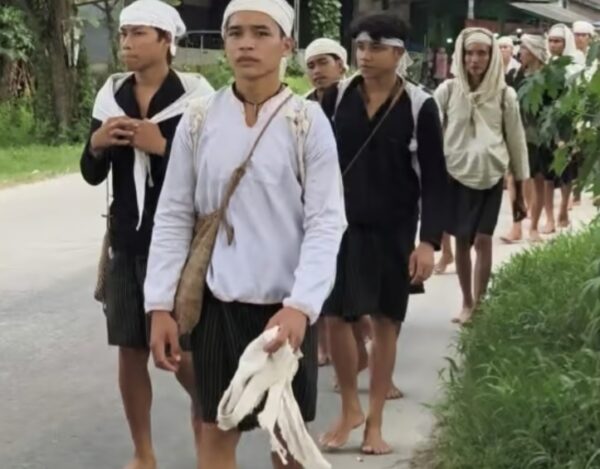 Tradisi Seba Baduy 2026: Warga Baduy Dalam Jalan Kaki 60 Km ke Rangkasbitung, Tanpa Alas Kaki Temui Bupati Lebak
