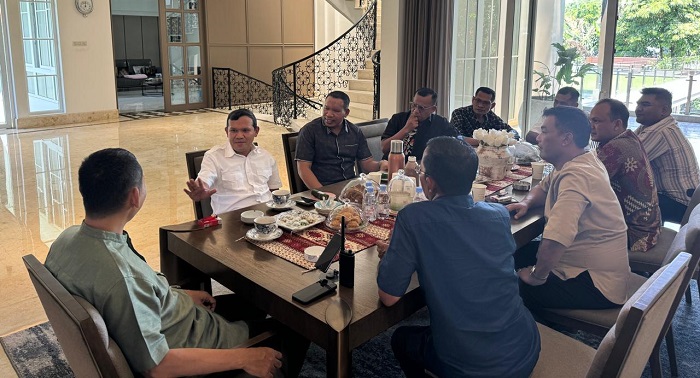 Wagub Aceh Fadhlullah Jenguk Korban di Polda Metro Jaya