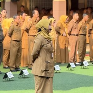 Semangat Hari Kartini Menggema di Apel Pemkot Tangerang, ASN Perempuan Ambil Peran Penting