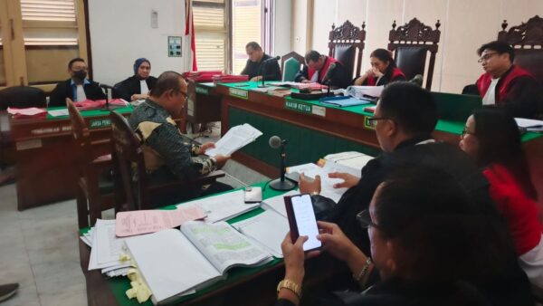 Sidang ASN RS Bhayangkara Medan terkait bukti surat di Pengadilan Negeri.