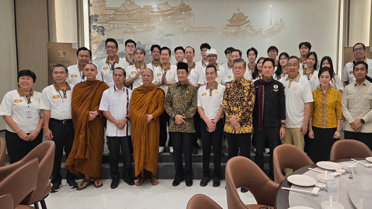 10 Ribu Umat Buddha Ramaikan Gema Waisak Piṇḍapāta Nasional