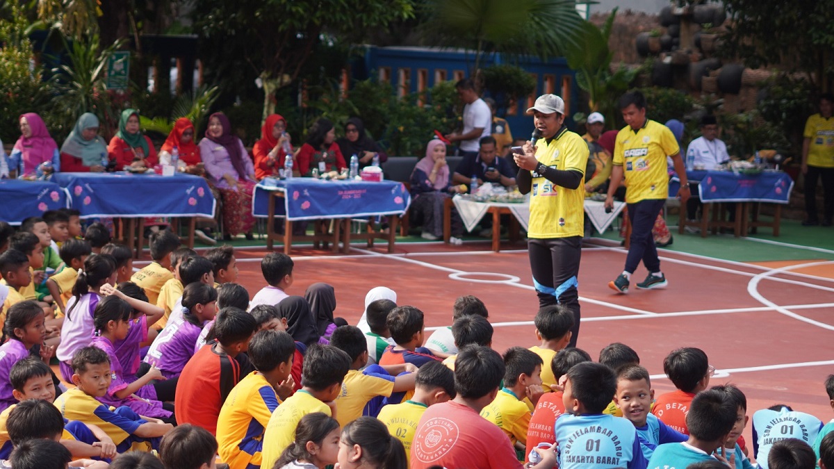 Sosialisasi Sepak Takraw untuk Guru dan Siswa SD