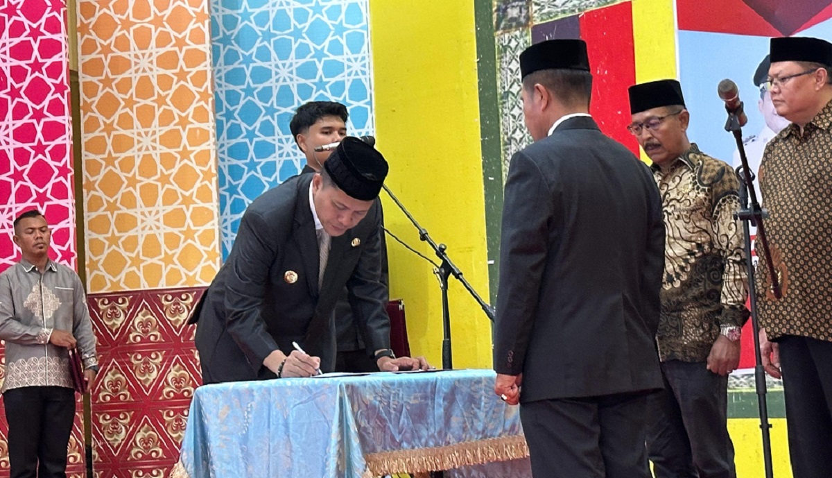 Bupati Aceh Selatan Lantik Diva Samudra Putra Jadi Sekda Definitif