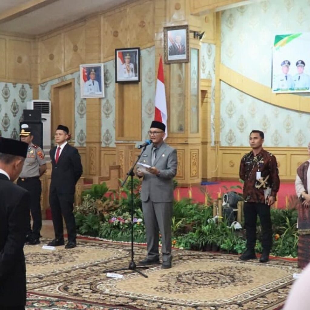 Rotasi 9 Pejabat Eselon II, Bupati Sarolangun Tekankan Kinerja dan Inovasi Wujudkan Sarolangun Maju