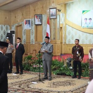 Rotasi 9 Pejabat Eselon II, Bupati Sarolangun Tekankan Kinerja dan Inovasi Wujudkan Sarolangun Maju