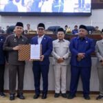 DPRD Banten Sahkan 21 Rekomendasi LKPj Gubernur 2025, Ini Catatan Penting untuk Pemprov