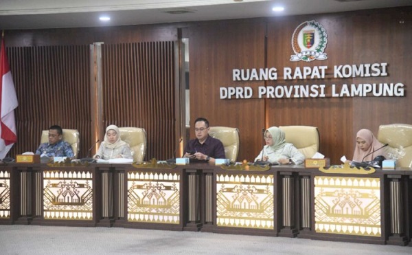DPRD Lampung Rampungkan Pembahasan LKPJ Kepala Daerah
