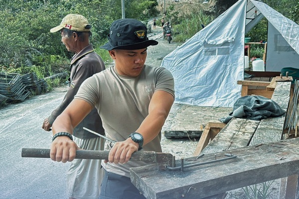 Dukung Akses dan Ekonomi Warga Desa