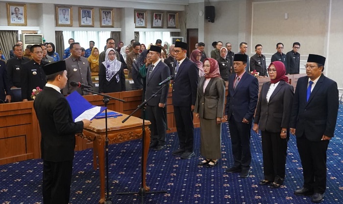 Gubernur Lampung Rotasi 6 Pejabat Strategis
