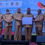 Gubernur se-Tanah Papua Berkumpul di Timika