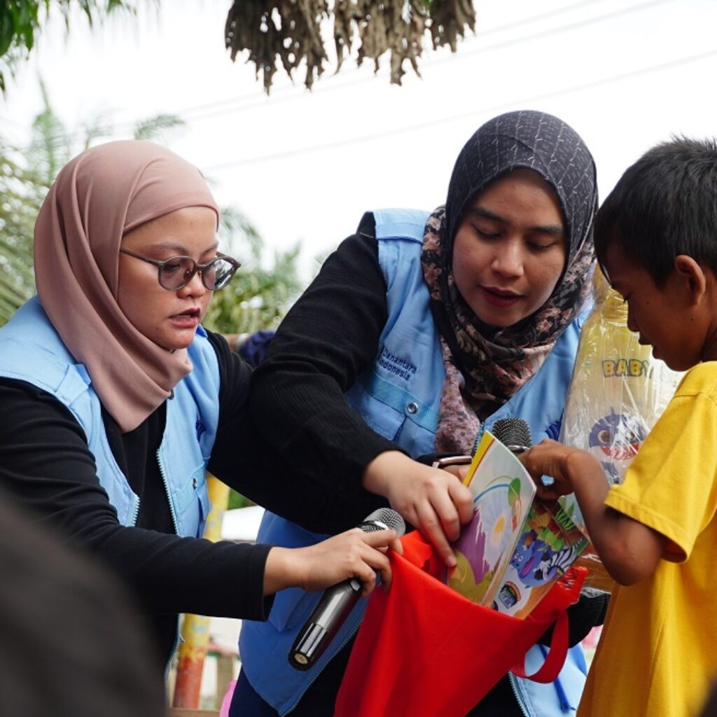 Hari Buku Nasional 2026: PTPN IV PalmCo Dorong Budaya Literasi melalui Program Rumah Baca dan Distribusi Buku