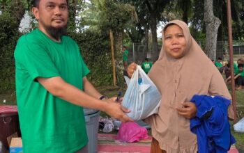 Karyawan PTPN IV PalmCo Antar Langsung 120 Ribu Paket Daging Kurban ke Rumah Warga, Jangkau Pelosok Desa hingga Pinggiran Kota