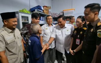 Kasus Kakek Mujiran Berakhir Damai