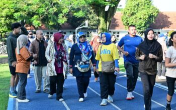 Lanud Husein Sastranegara Gelar “Olahraga Ceria”, Warga Bandung Diajak Hidup Sehat Sambil Dukung UMKM