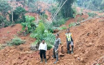 Longsor Terjang Lebak Usai Hujan Deras