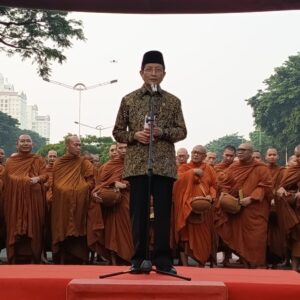 Menag Nasaruddin Umar Resmi Buka Gema Waisak Pindapata Nasional 2026 di Jakarta, 10 Ribu Umat Buddha Hadir