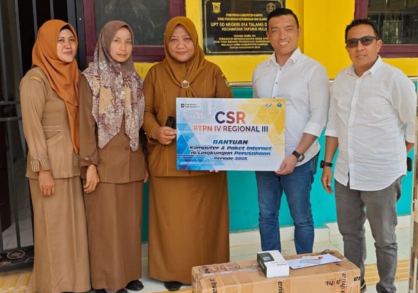 PTPN IV PalmCo Salurkan Bantuan Komputer ke Sekolah Pelosok