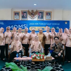 Perkuat Peran Ibu dalam Kesehatan Keluarga, DWP Lampung Edukasi Penanganan Demam dan Cegah Dehidrasi