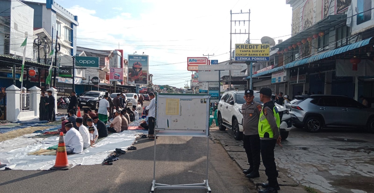 Polres Ketapang Kerahkan Personel Amankan Sholat Idul Adha 1447 H