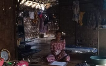 Potret Kemiskinan di Lebak: 25 Tahun Arpi dan Keluarga Bertahan di Rumah Bilik Lapuk