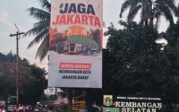 Reklame di Lahan Fasum Pasar Puri Disorot