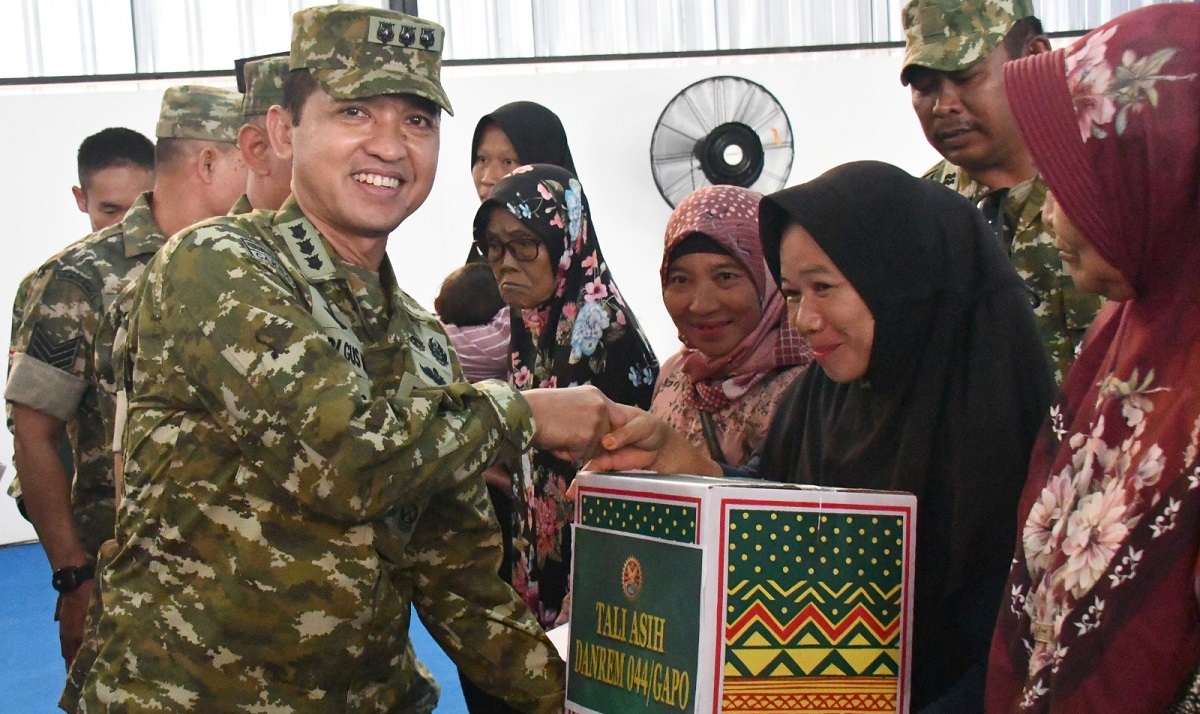 Resmikan 1.061 Koperasi Merah Putih