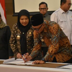 Teken Kesepakatan PSEL Lampung Raya, Pemprov Lampung Ubah Krisis Sampah Jadi Peluang Energi