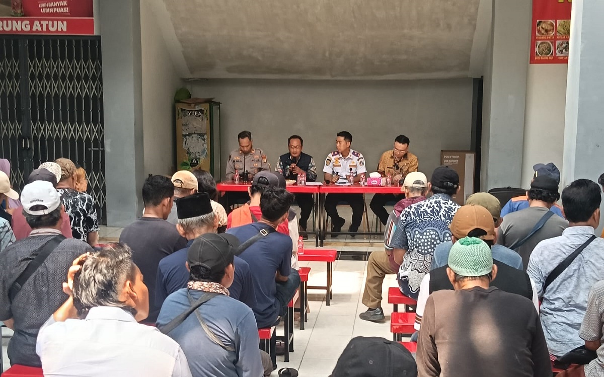 Terminal Kalideres Intensifkan Sosialisasi Pilah Sampah kepada Pedagang