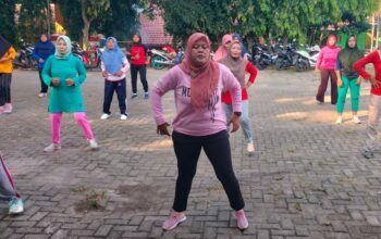 Warga Desa Galuk Blora Rutin Kerja Bakti dan Senam Sehat, Cegah DBD dan Perkuat Gotong Royong
