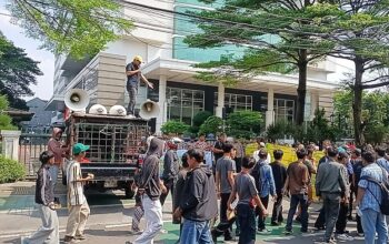 Aksi di Depan Bawas MA, Aliansi Masyarakat Sipil Tuntut Keterbukaan Penanganan Laporan
