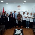Temui Ketua Umum KONI, Datuk Abdul Halim Kader sampaikan Indonesia Jadi Tuan Rumah Kejuaraan Dunia Sepak Takraw 2027