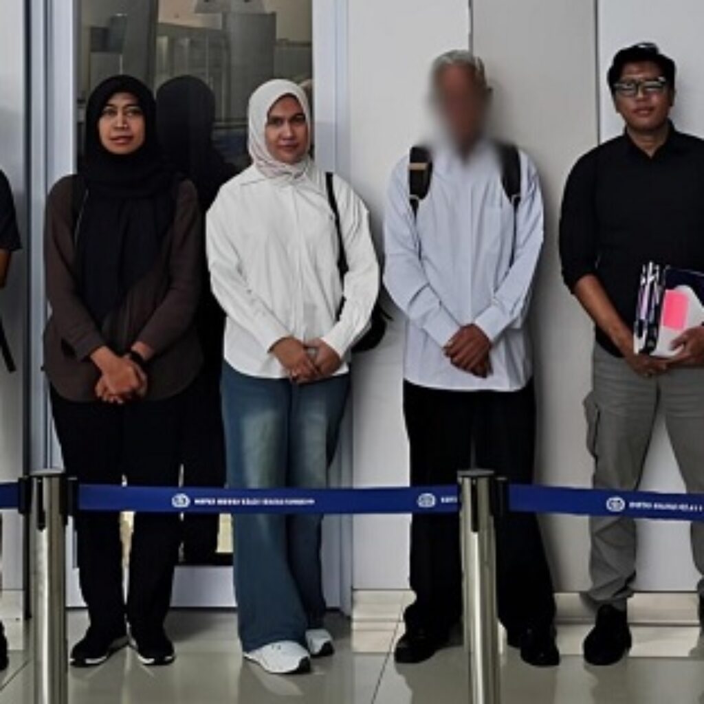 Imigrasi Ponorogo Deportasi WN Malaysia Setelah Terbukti Langgar Aturan Keimigrasian