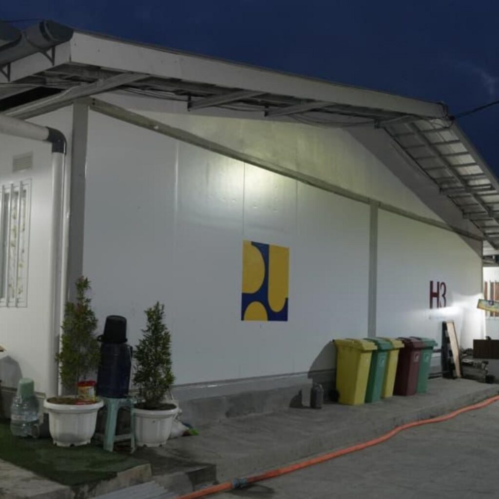 Menteri PU Tinjau Huntara Korban Tanah Bergerak di Tegal, Perbaikan Dikebut untuk Mitigasi Risiko Bencana