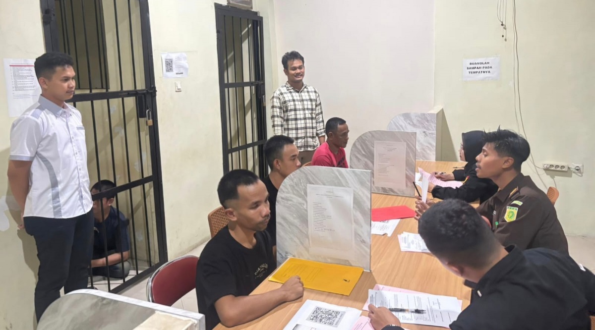 PN Ketapang Tolak Dua Praperadilan Kasus Teror Pembakaran Air Upas
