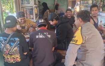 Pererat Kemitraan dengan Warga