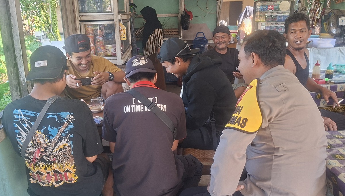 Pererat Kemitraan dengan Warga