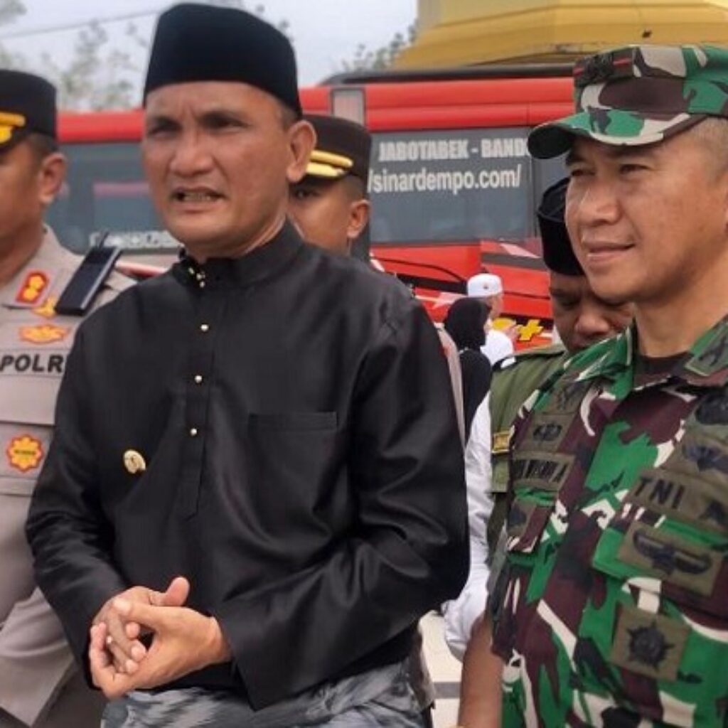 Sambut Jemaah Haji Haji Kloter BTH 24, Bupati Sarolangun Sampaikan Doa bagi Haji Mabrur