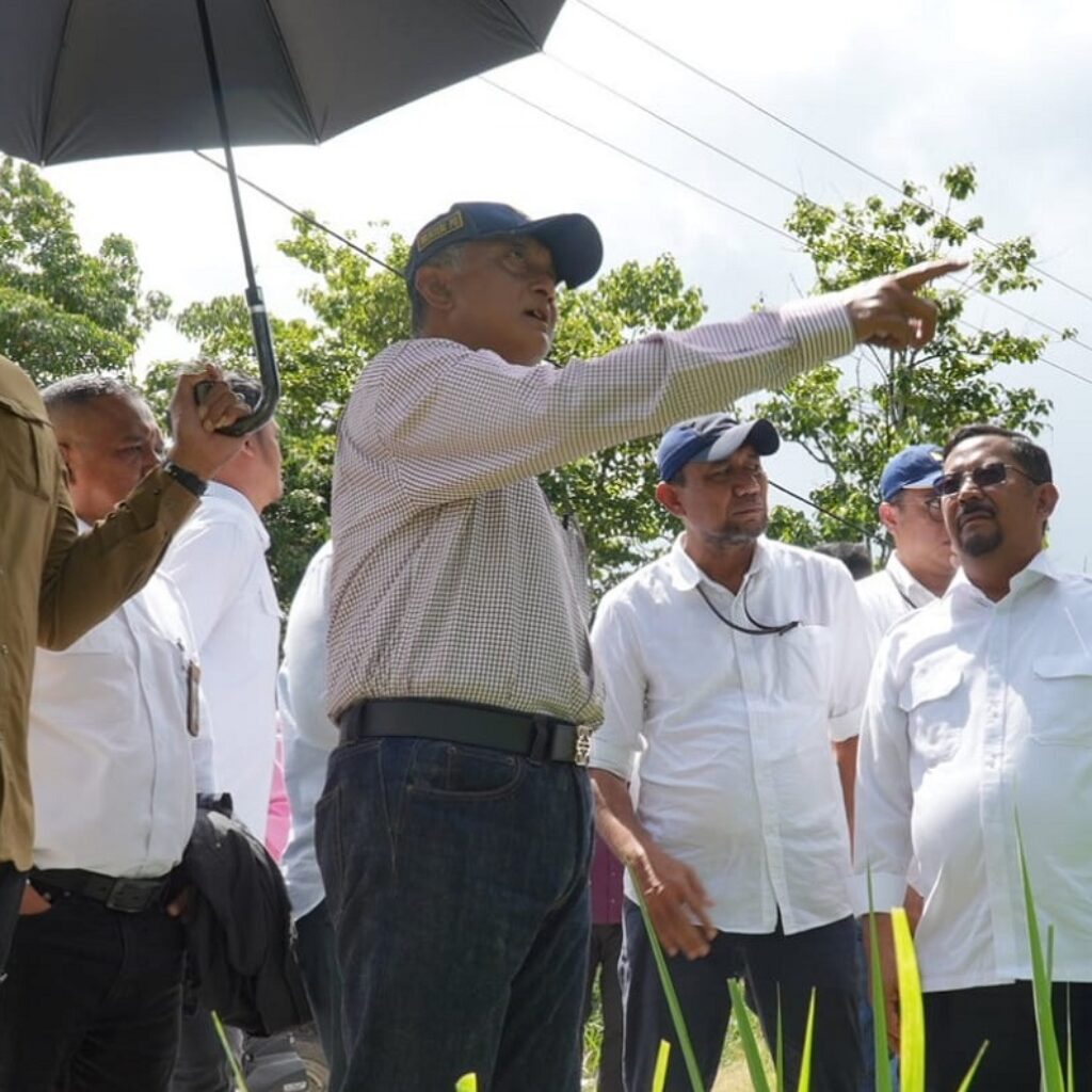 Tinjau Lokasi Gempa Sulawesi Tengah, Menteri PU Dody Prioritaskan Keamanan Jalan, Jembatan, dan Air Bersih