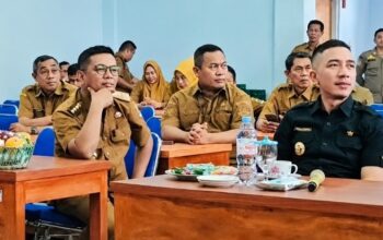 Tinjau SPMB di SMAN 1 Rangkasbitung