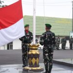 Upacara Bendera di Makorem 044 Gapo