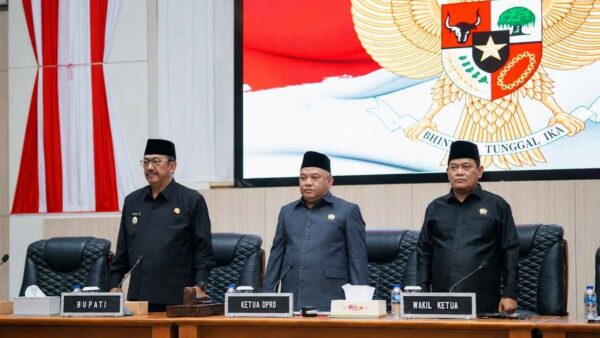 Rapat Paripurna DPRD Kabupaten Sukabumi membahas dan menyetujui Raperda Pertanggungjawaban APBD Tahun Anggaran 2025.