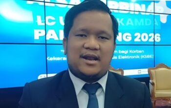 Peserta seminar ALSA UNSRI dan KAMDA Palembang membahas perlindungan hukum bagi korban Kekerasan Seksual Berbasis Elektronik di Fakultas Hukum UNSRI.