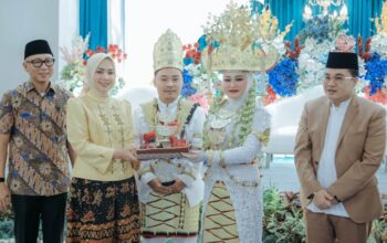 31 Pasangan Ikuti Nikah Massal Begawi Cinta Lampung 2026