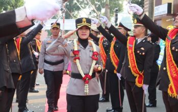AKBP Arninsi Resmi Pimpin Polres Lebak, Apel Satuan dan Farewell Parade Tandai Estafet Kepemimpinan