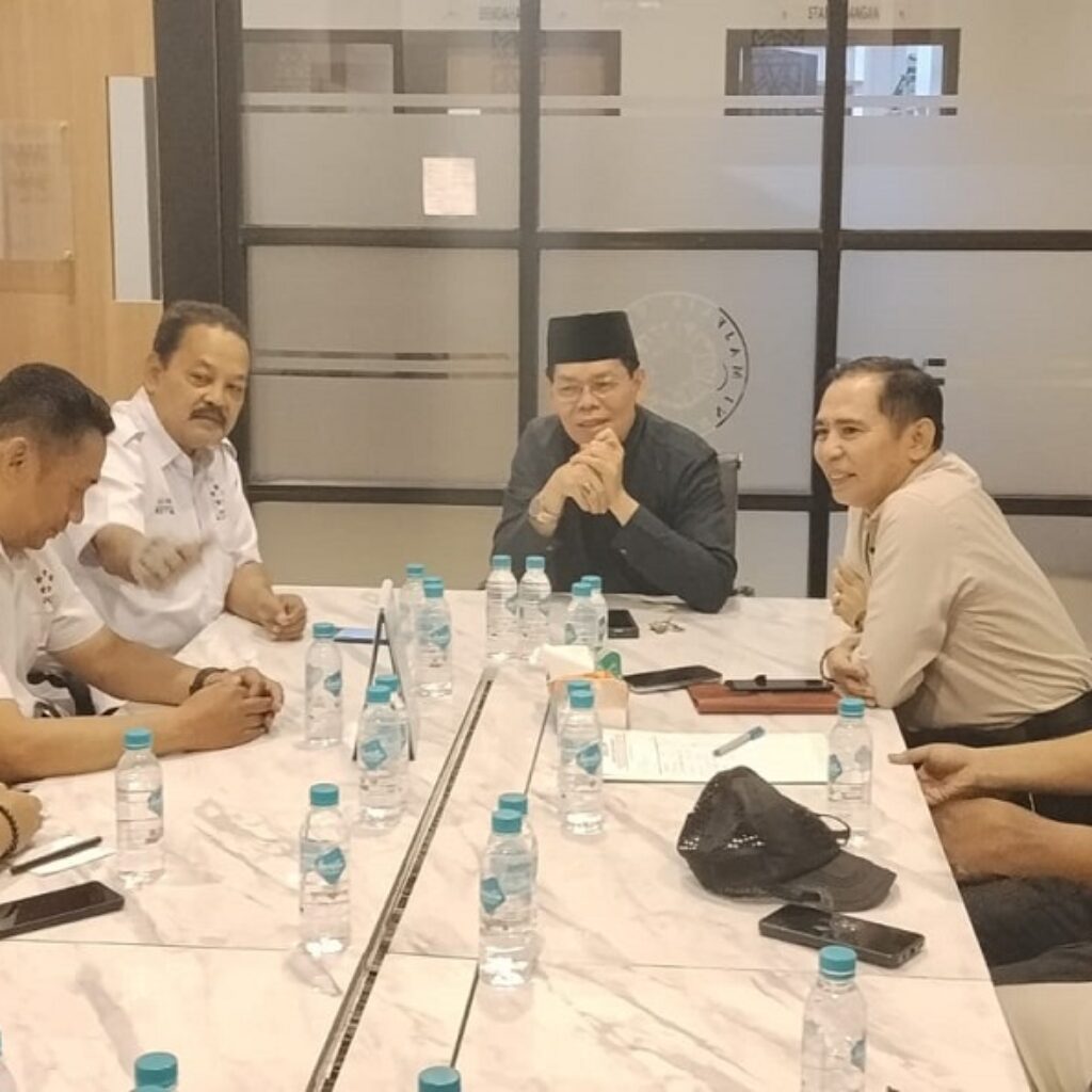 Audiensi APKLI-P dengan MUI, Sekjen Amirsyah Tambunan Dukung Penguatan Ekonomi Rakyat