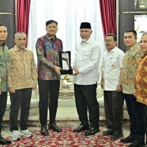 Audiensi dengan Gubernur Sumbar, PTPN IV PalmCo Perkuat Harmonisasi Operasional Perkebunan