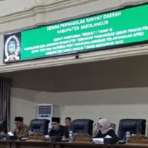 Bahas Pertanggungjawaban APBD 2025, DPRD Sarolangun Dengarkan Jawaban Eksekutif atas Pandangan Fraksi
