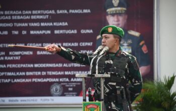 Danrem 044/Garuda Dempo Tekankan Disiplin dan Profesionalisme Prajurit Saat Jam Komandan Usai Upacara Bendera